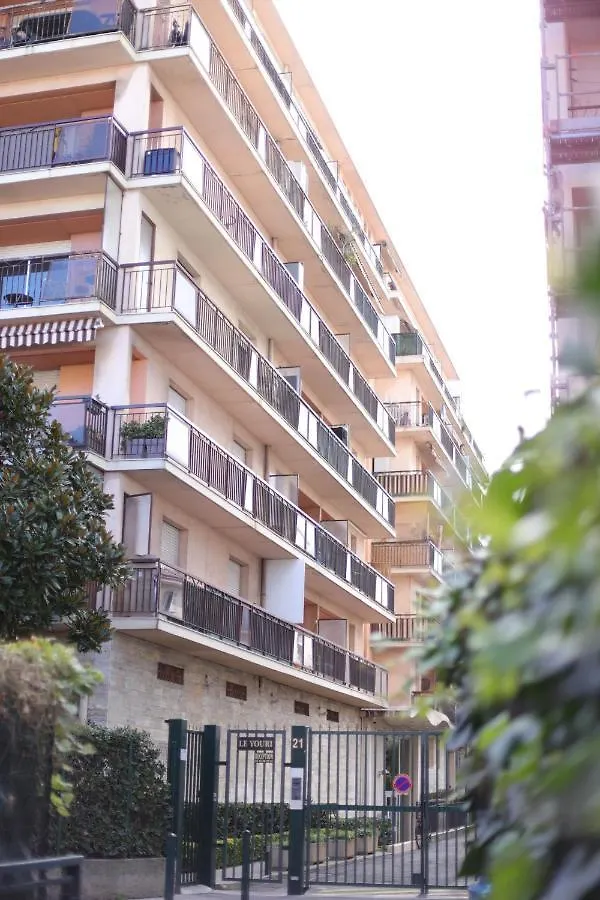 Studio With Terrace And Sea View, 10 Min To The Beach Nice 0*,  Fransa